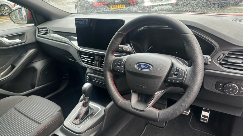 Ford Focus 1.0 EcoBoost Hybrid mHEV 155 ST-Line 5dr Auto Petrol Hatchback